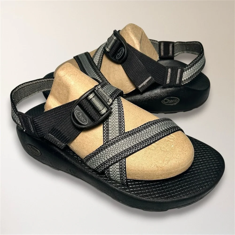 Chaco Z1 Classic Mens 9 Sport Sandals Black Grey‎ Adjustable Straps Hiking Water